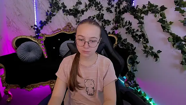 ArrinaWairr online show from 26, 9, 2025