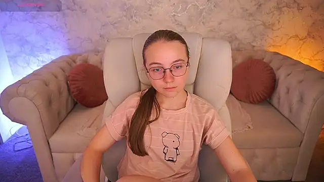 ArrinaWairr online show from 19, 9, 2025