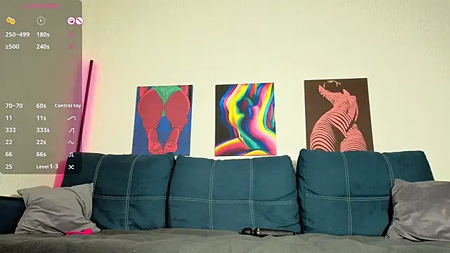 TrixiBell online show from 6, 3, 2026