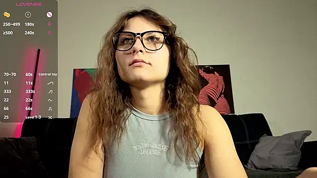 TrixiBell online show from 3, 10, 2025