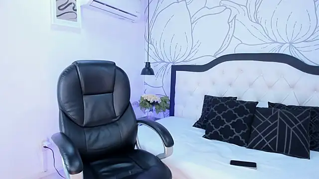 Jim twink online show from 4, 2, 2026