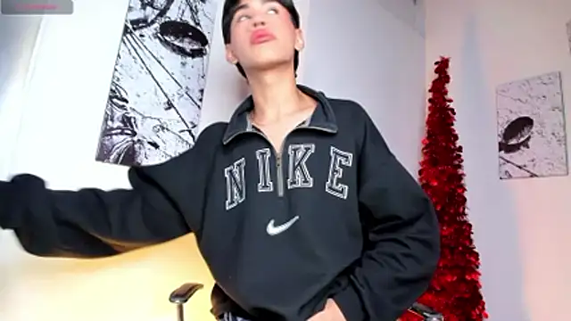 Jim twink online show from 17, 12, 2025