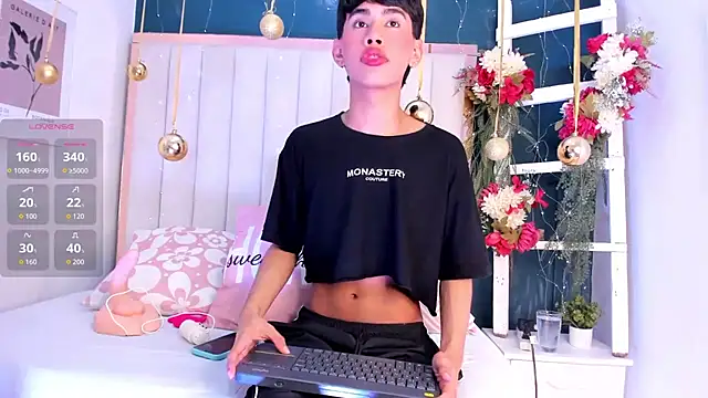 Jim twink online show from 4, 12, 2025