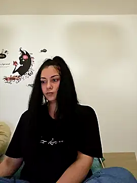 SaraViss20 online show from 6, 10, 2025