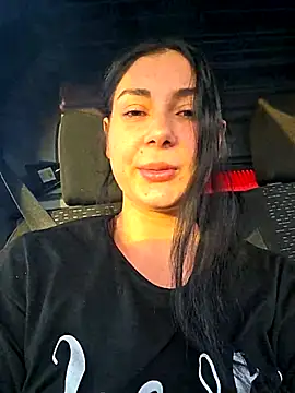 SaraViss20 online show from 18, 12, 2025