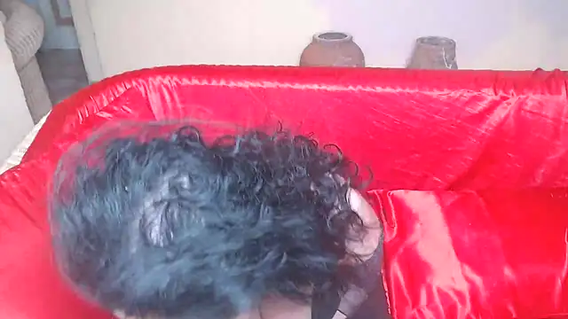 Ambra  online show from 18, 11, 2025