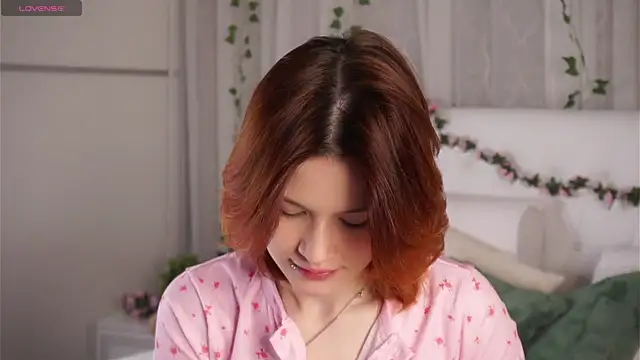 Snapshot of BlytheBenny chatting on 15, 2, 2026 BlytheBenny online show from 15, 2, 2026