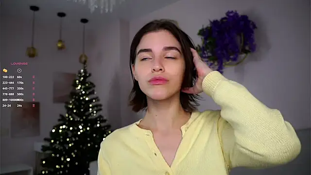 EleneButton online show from 21, 12, 2025