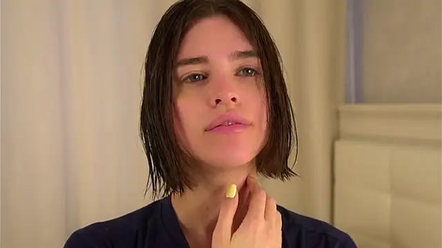 EleneButton online show from 12, 4, 2026