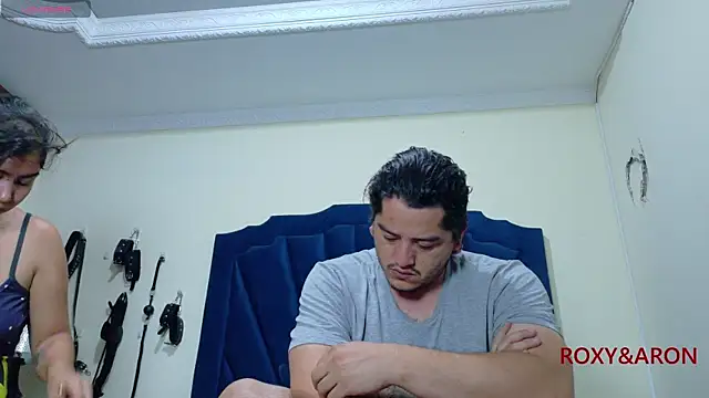 RoxyandAron2 online show from 14, 5, 2026