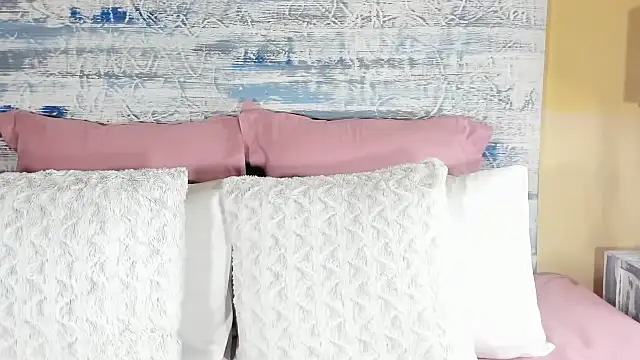 Jess555 online show from 12, 10, 2025