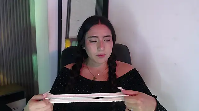 Bonnali lune online show from 10, 1, 2026