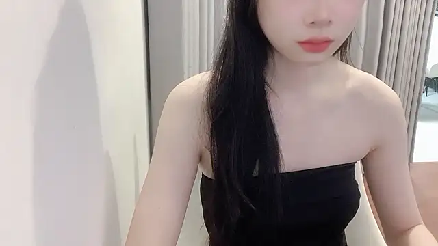 Snapshot of Azami_Chan chatting on 13, 9, 2025 Azami Chan online show from 13, 9, 2025