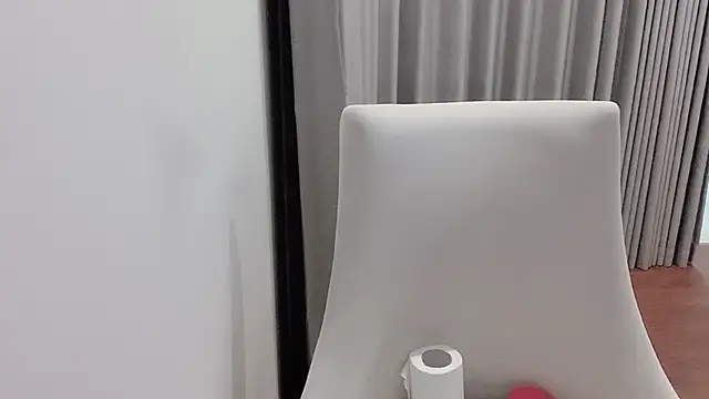 Snapshot of Azami_Chan chatting on 23, 10, 2025 Azami Chan online show from 23, 10, 2025