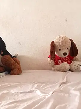 Ruby Quin online show from 15, 9, 2025