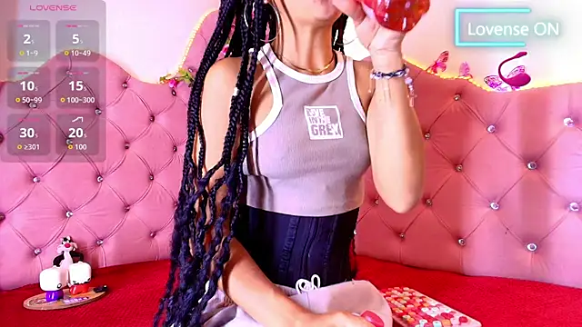 Snapshot of Sheilly_brown chatting on 2, 5, 2026 Sheilly brown online show from 2, 5, 2026