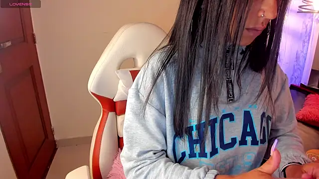 Sheilly brown online show from 8, 9, 2025