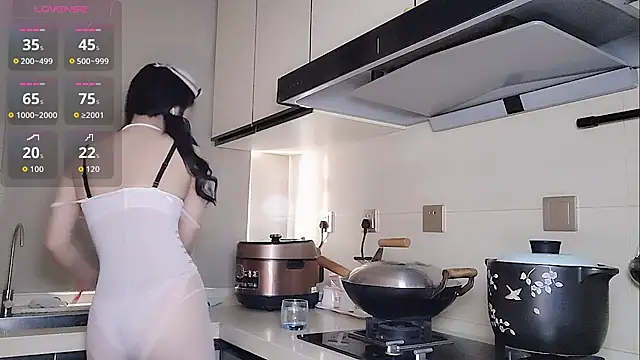 Coco--01 online show from 26, 9, 2025