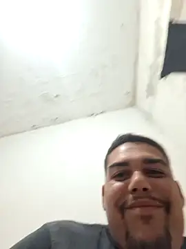 feehzungi0000 online show from 18, 2, 2026