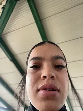 Snapshot of JuanitaMore01 chatting on 26, 2, 2026 JuanitaMore01 online show from 26, 2, 2026