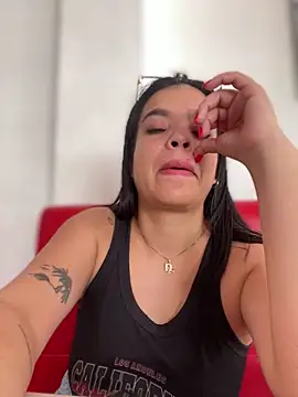 JuanitaMore01 online show from 6, 1, 2026