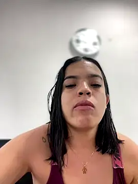 JuanitaMore01 online show from 18, 9, 2025