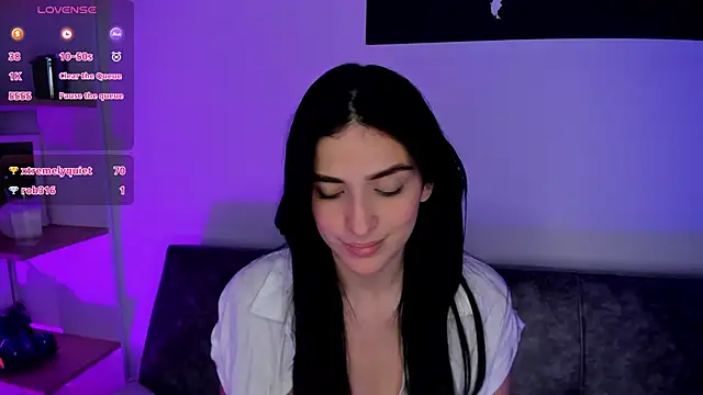 ZoeValencia1 online show from 20, 9, 2025