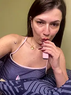 Cute Erika online show from 13, 12, 2025