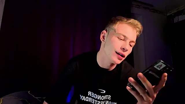 callmealexthx online show from 5, 1, 2026