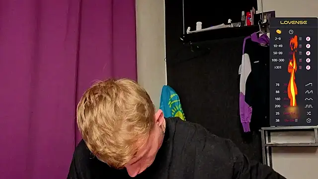 callmealexthx online show from 24, 9, 2025