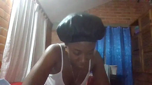 DarkHoneyy online show from 17, 2, 2026