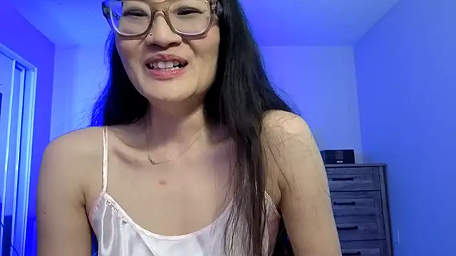 Aliciaz3 online show from 22, 9, 2025