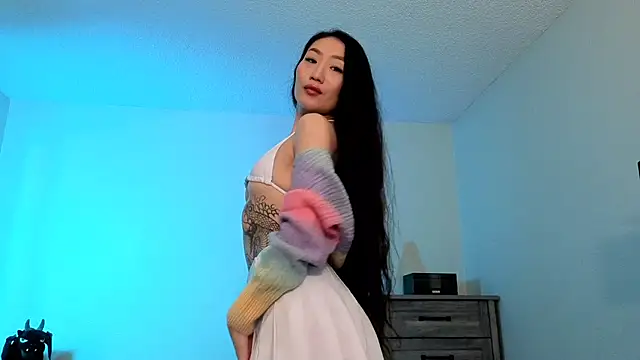 Aliciaz3 online show from 29, 10, 2025