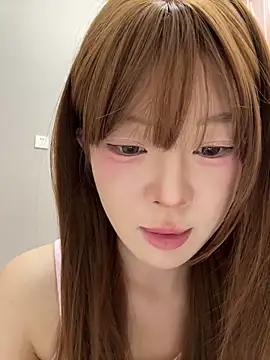 EnEn xiaobao online show from 19, 12, 2025