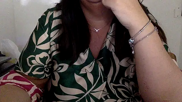 Snapshot of LaReginaNera chatting on 3, 7, 2026 LaReginaNera online show from 3, 7, 2026