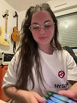 liloush   online show from 23, 4, 2026