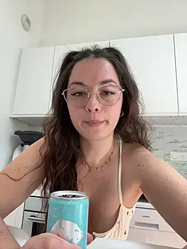 liloush   online show from 22, 5, 2026