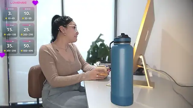 yuzhara online show from 29, 9, 2025