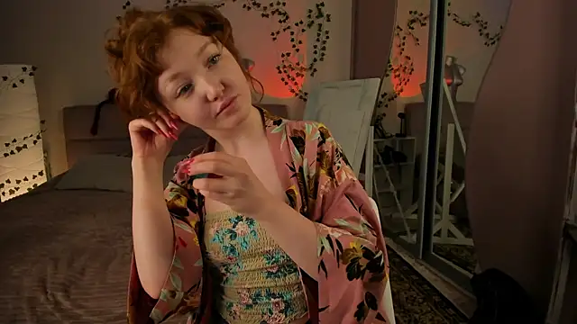 EmyRosaly online show from 4, 4, 2026