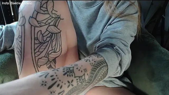 Snapshot of BaddieJoline chatting on 7, 10, 2025 BaddieJoline online show from 7, 10, 2025