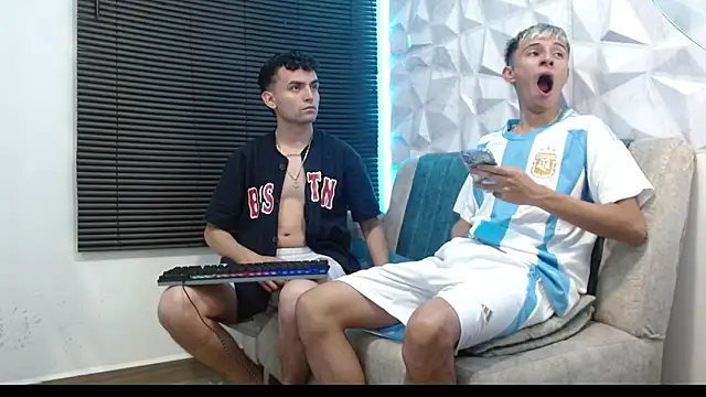 Isaac tan online show from 20, 9, 2025