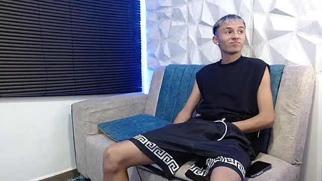 Isaac tan online show from 5, 10, 2025