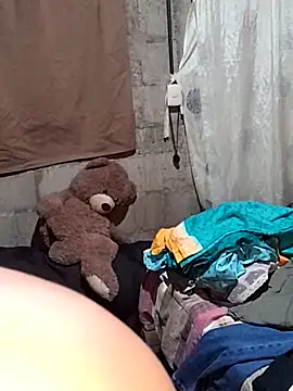 Violethroos online show from 8, 11, 2025