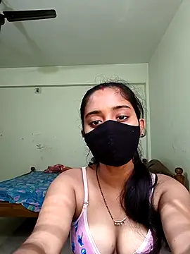 shrutee12 online show from 8, 10, 2025