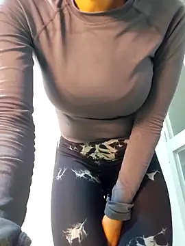 Miss Pompitas23 online show from 10, 2, 2026