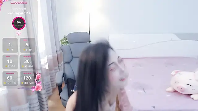 yaoyao-baby520 online show from 20, 11, 2025