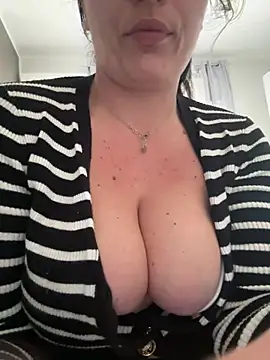 sabrinavogliosa online show from 8, 3, 2025