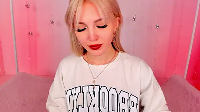 LisaFoxyMe online show from 14, 1, 2026