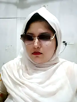 Snapshot of Nusrat-N chatting on 19, 7, 2026 Nusrat-N online show from 19, 7, 2026
