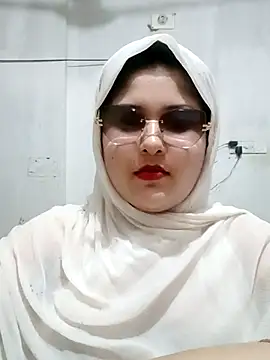 Snapshot of Nusrat-N chatting on 28, 6, 2026 Nusrat-N online show from 28, 6, 2026